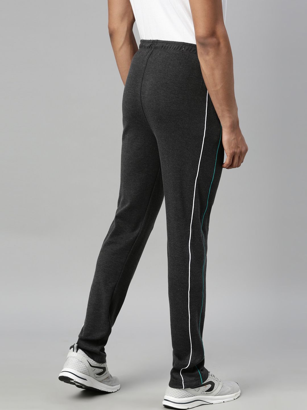 Men's Sports Trackpants Online in India | NIVIA Sports
