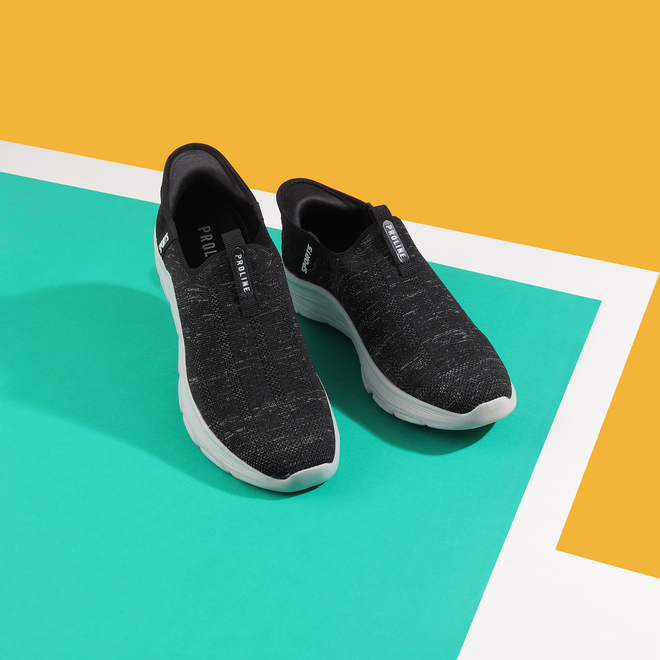 Men Black Sports  Walking